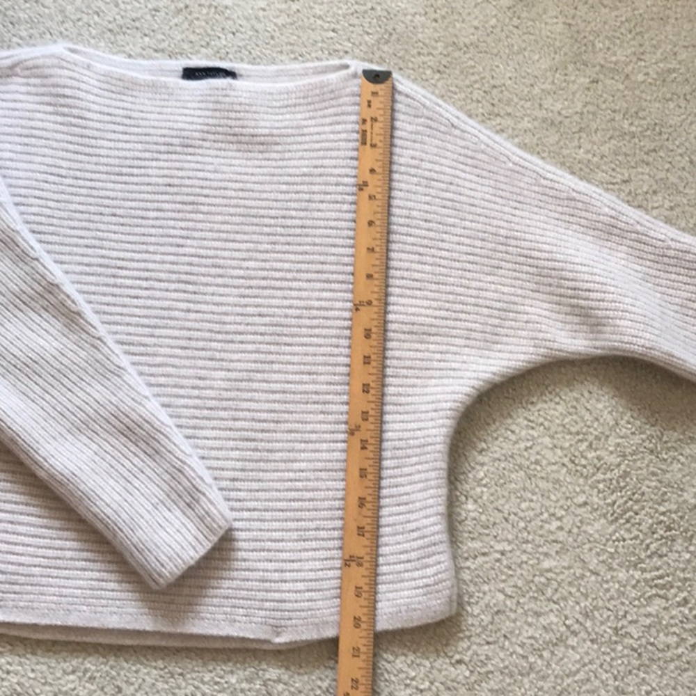 Dense Cashmere - Picture 2 of 6